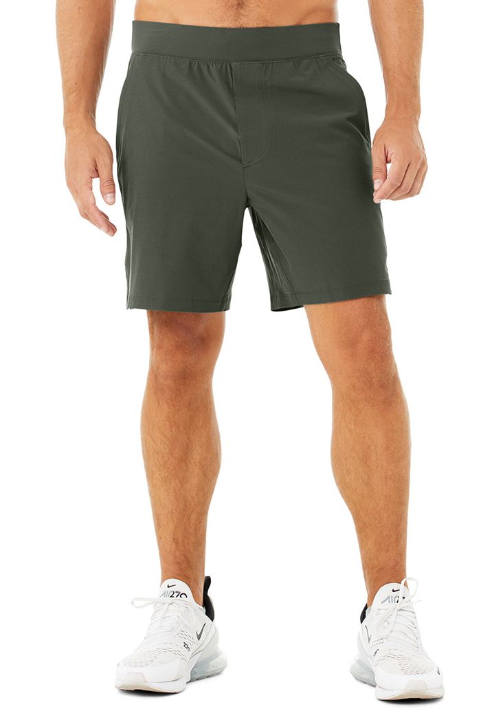 Alo Yoga 7\'\' Repetition Men\'s Short Dark Green | ZVORFJN-57