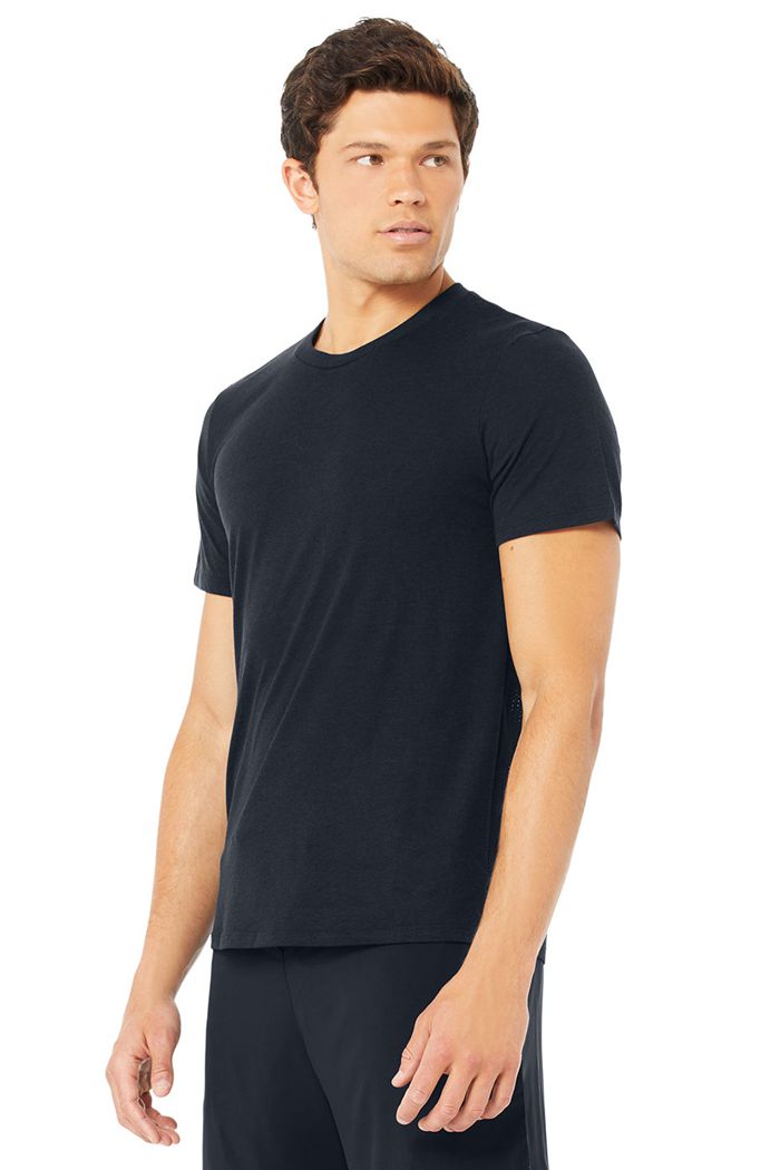 Alo Yoga Airwave Tee Men's Short Sleeve Navy | VWJDCBH-71