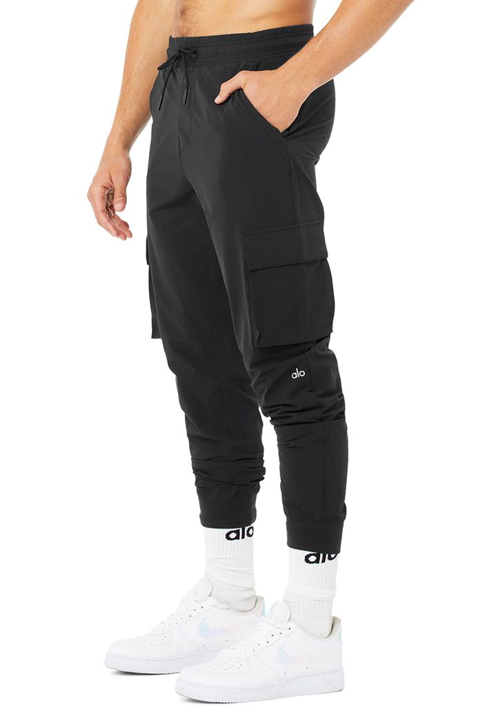 Alo Yoga Cargo Division Field Men's Pants Black | AGURSTK-59