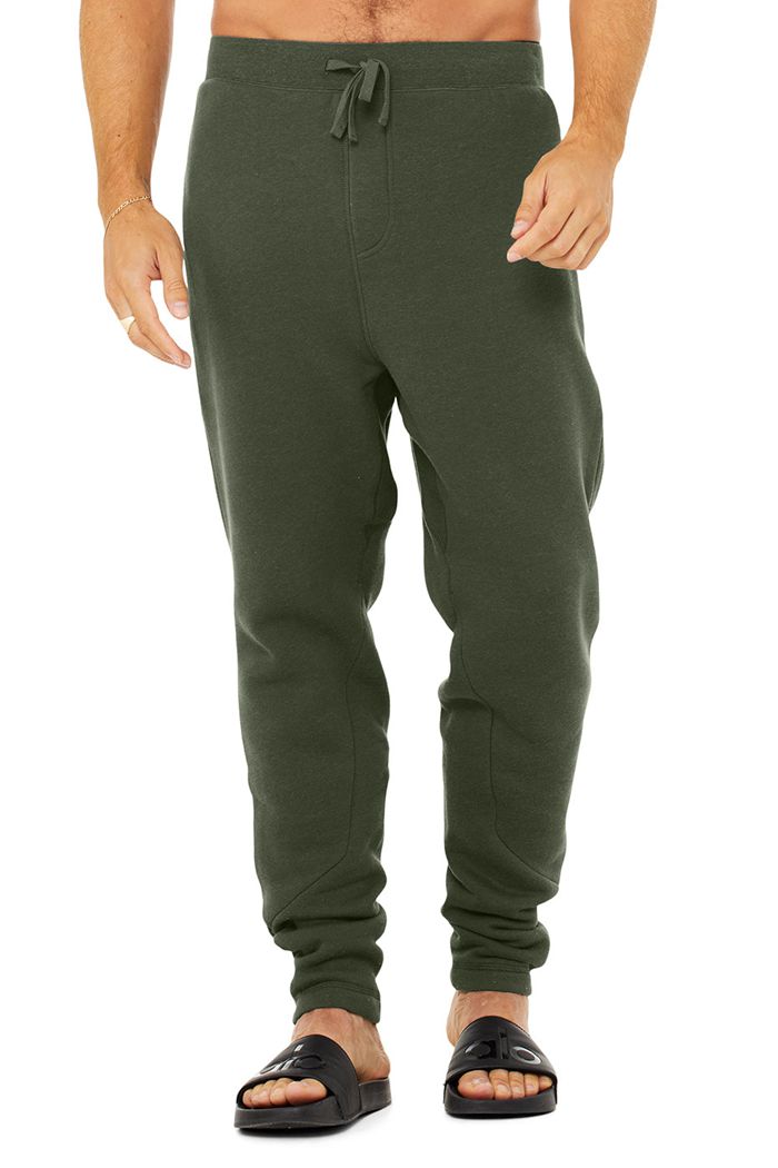 Alo Yoga The Triumph Sweat Men's Pants Dark Green | YTDZJHI-35