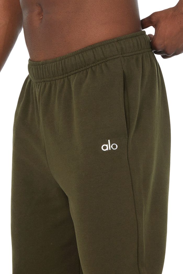 Alo Yoga Accolade Sweat Men's Pants Dark Olive | KSZVWHO-13