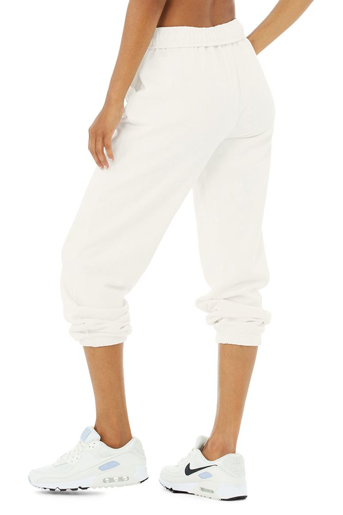 Alo Yoga Accolade Sweat Women's Pants White | DAGUPOX-02