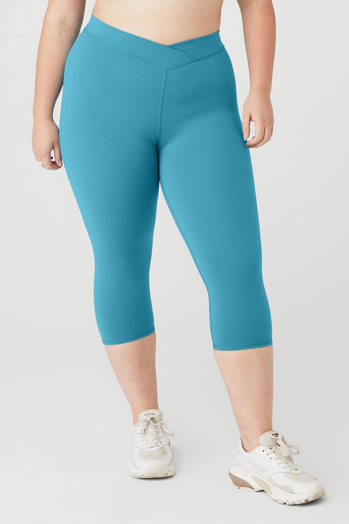 Alo Yoga Airbrush V-Cut Define Capri Women's Pants Blue | PTZCBEF-83