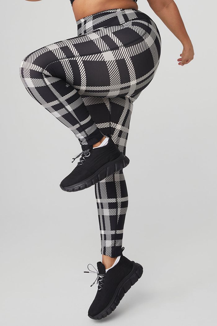 Alo Yoga Airlift High-Waist Magnified Plaid Women's Leggings Black White | WEUXQVC-04