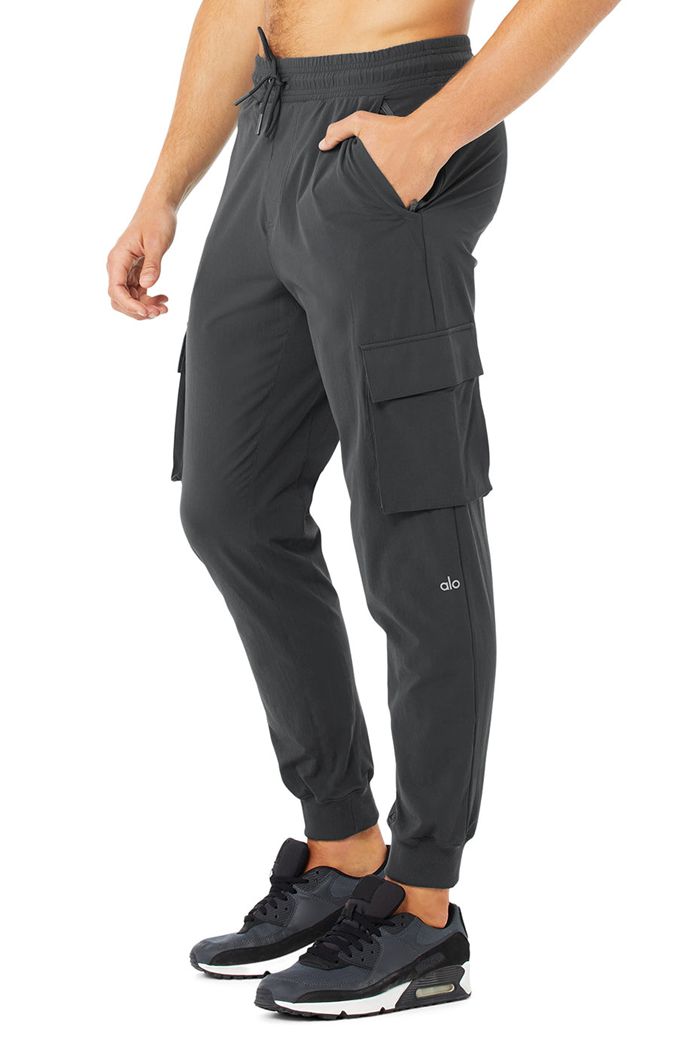 Alo Yoga Cargo Division Field Men\'s Pants Dark Grey | YZHCKBV-85