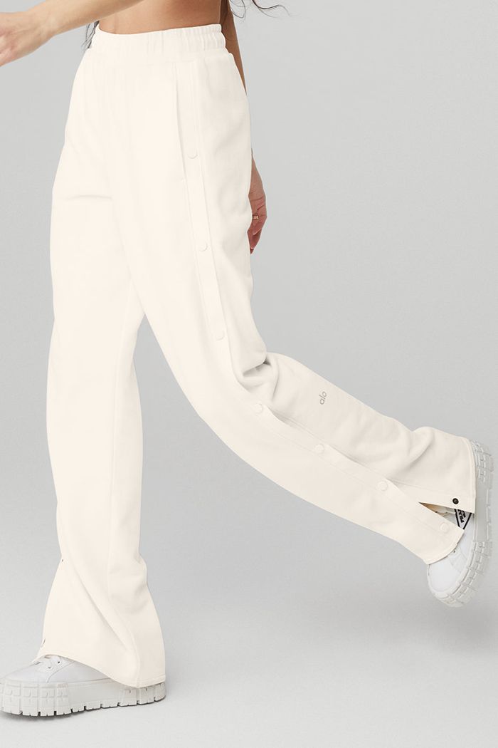 Alo Yoga Courtside Tearaway Snap Women's Pants White | ZXJDSYM-07