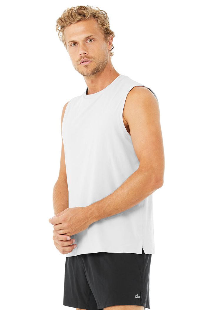 Alo Yoga Idol Performance Men\'s Tank Tops White | JRQPTOL-45