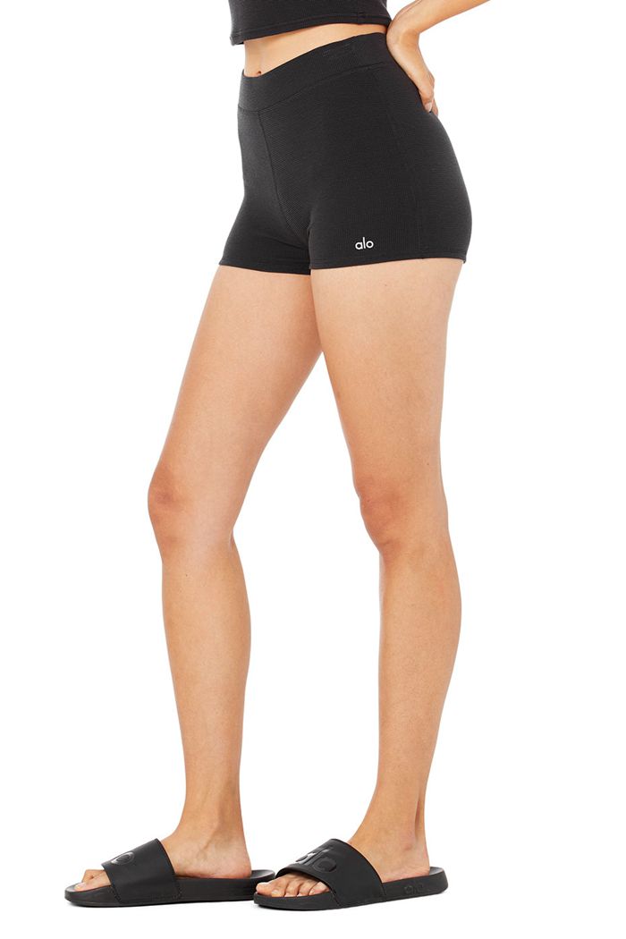 Alo Yoga Micro Waffle Pleasant Boy Women's Short Black | NAXBPDR-96