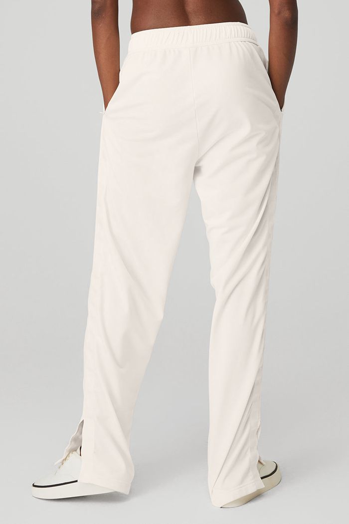 Alo Yoga Prizewinner Women's Pants White | AJPEDBF-13