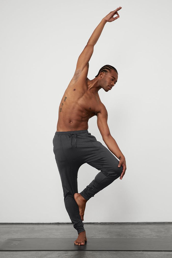 Alo Yoga Revitalize Men's Pants Dark Grey | PHKBAOG-56